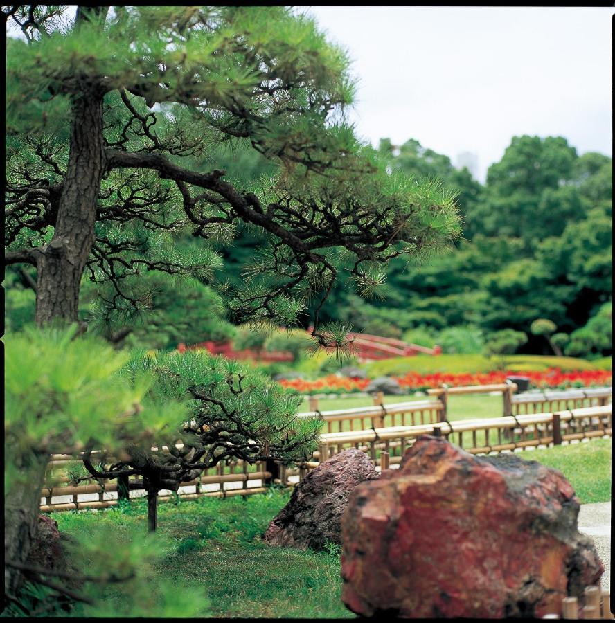 Hotel New Otani Tokyo The Main Exteriör bild The Japanese Garden